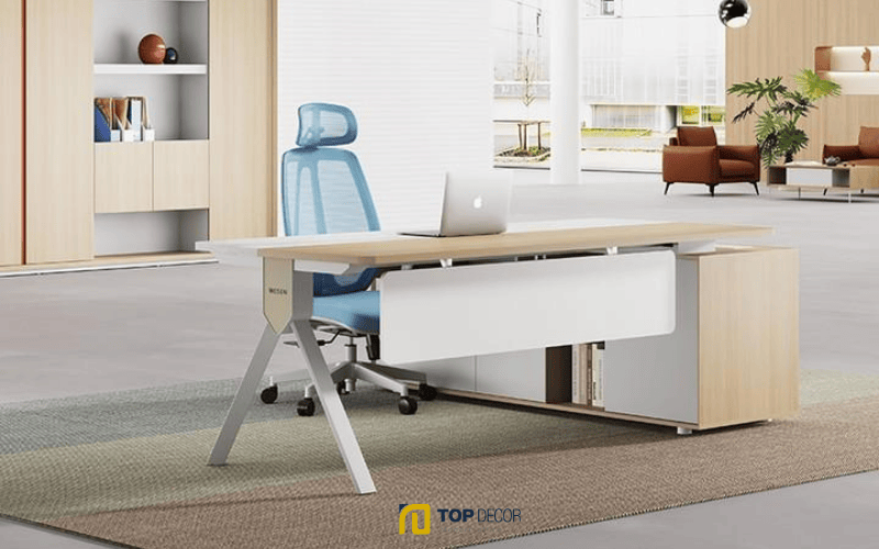 Bàn trưởng phòng